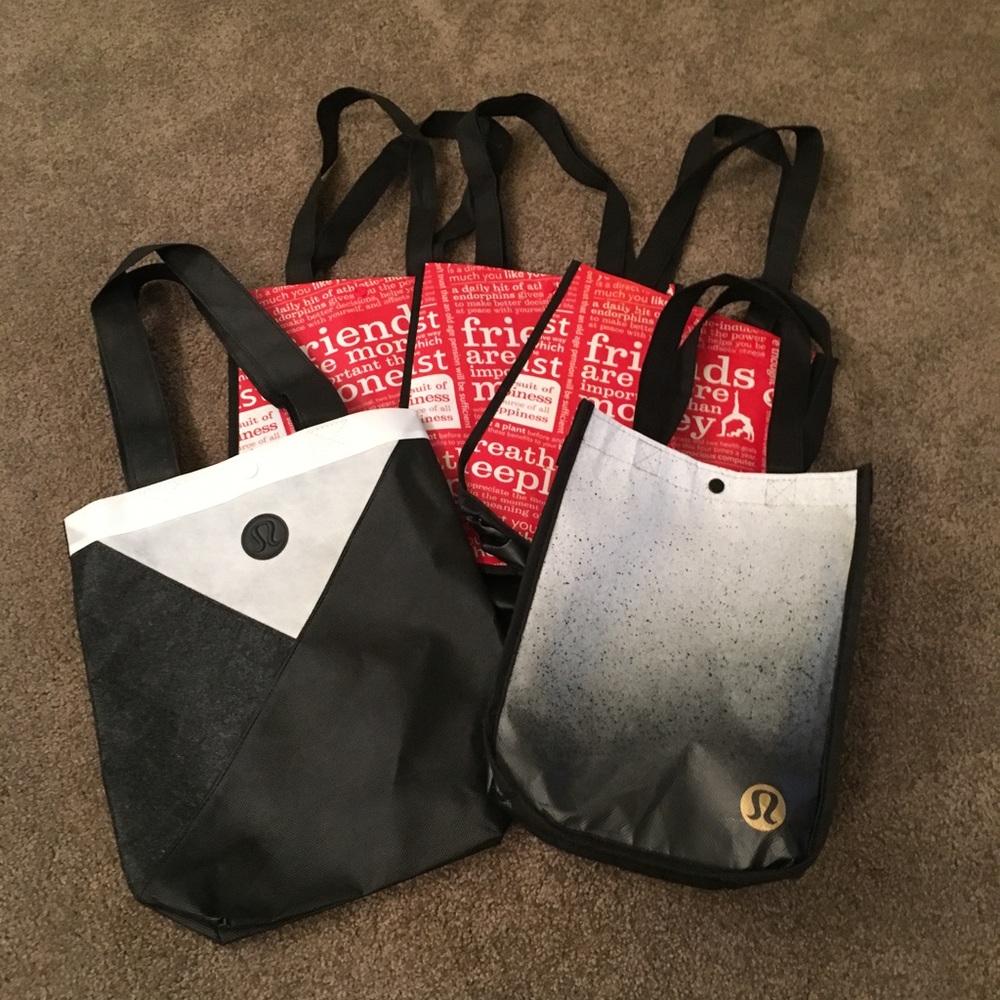 Lululemon Retired Bag Print